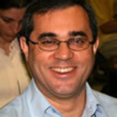 Dr. Alexandre Brolo