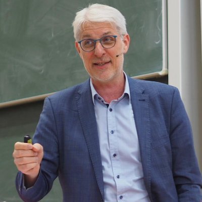 Ulrich Schneckener